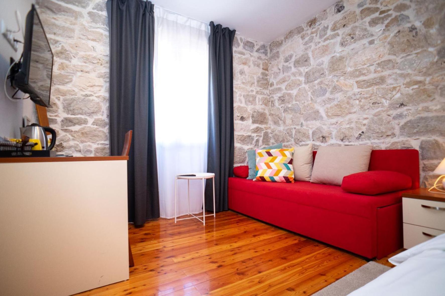Apartments And Rooms Marino Trogir Habitación foto